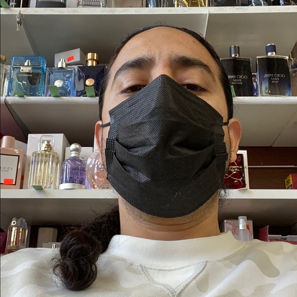 Meet your Posher, Alexi - Picture 1 of 1